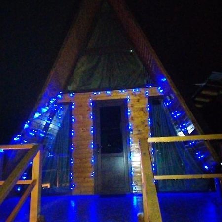 Popasul Dacilor Predelut Exterior foto