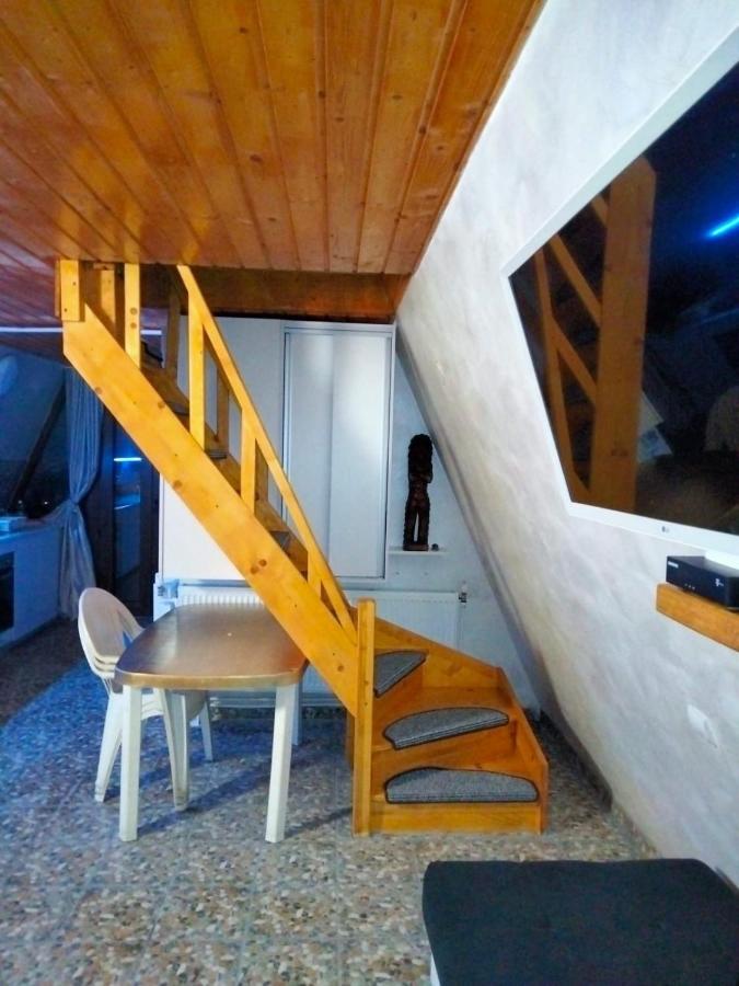 Popasul Dacilor Predelut Exterior foto