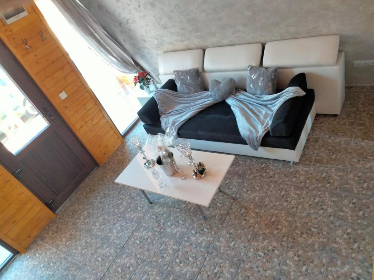 Popasul Dacilor Predelut Exterior foto