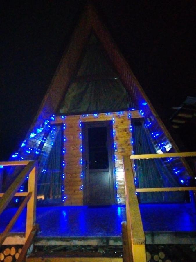 Popasul Dacilor Predelut Exterior foto